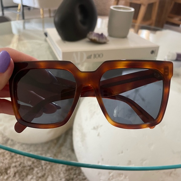 CELINE PARIS CL40055I 53V HAVANA/BLUE LENS AUTHENTIC SUNGLASSES 55-18 - Picture 4 of 10